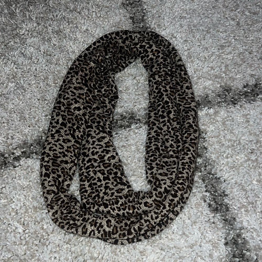 Women’s Infinity Scarf